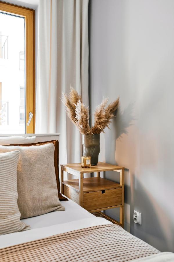 Main Station Art Apartment Красков Екстериор снимка